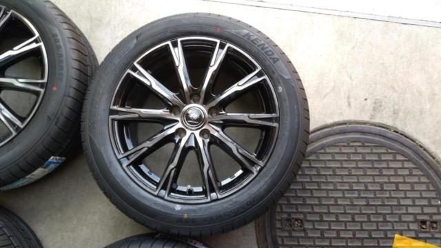 TOPY (Topy)
diluce
DX 10
+
KENDA (Kenda)
KR 203