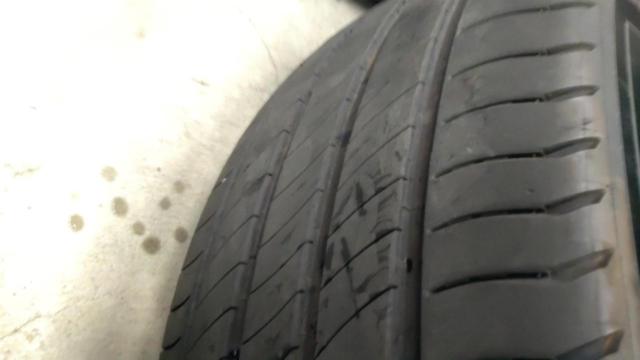 Toyota
Crown Sports
Z grade
Original wheel
+
MICHELIN
e･PRIMACY