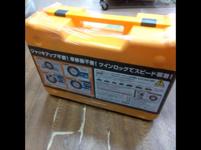 KEIKA
NETGEAR
GIRARE
GN19
Non-metallic tire chain