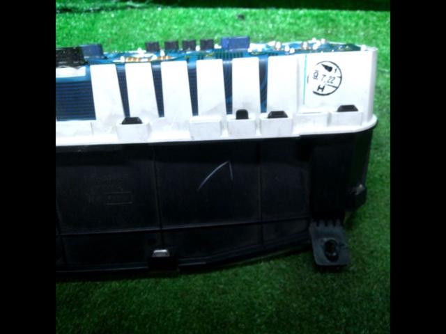 Wakeari
Laurel / C35
Club S Nissan Genuine
Meter