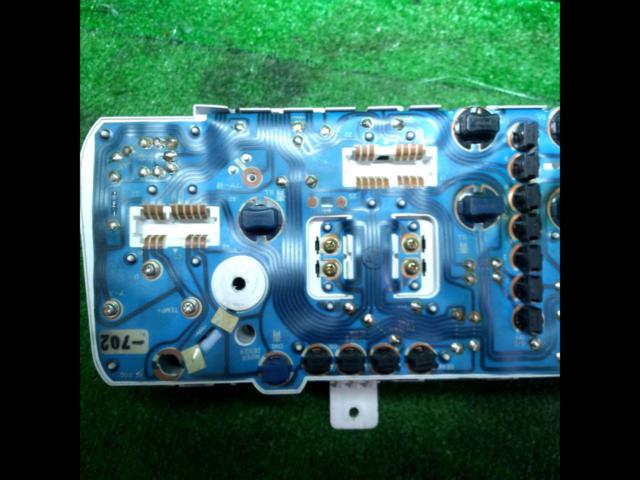 Wakeari
Laurel / C35
Club S Nissan Genuine
Meter