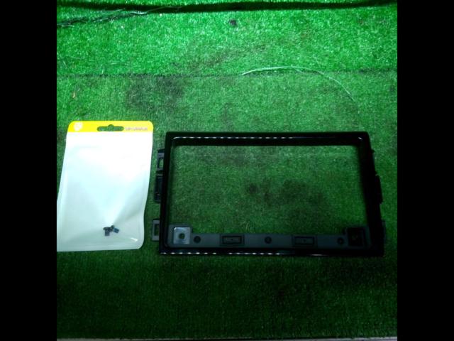 Harrier / 60 series maker unknown
9 inch navigation panel