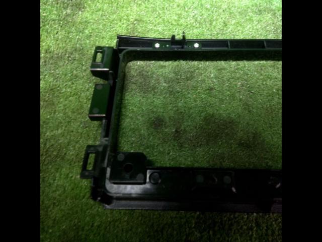 Harrier / 60 series maker unknown
9 inch navigation panel