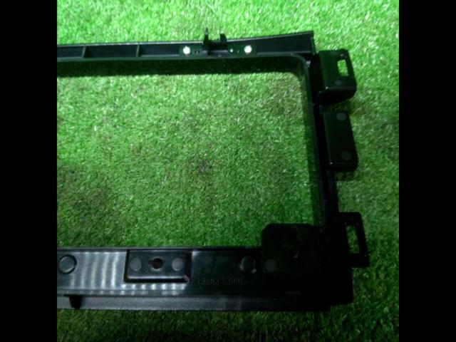 Harrier / 60 series maker unknown
9 inch navigation panel