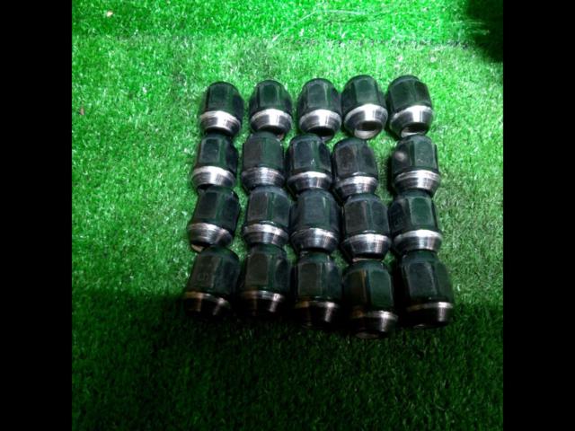 BBS
Hexagon cap nut
M12 × P1.5
21 HEX