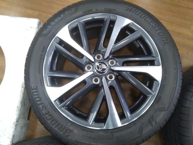 Free in-store try-on
Toyota
Corolla Cross
Z grade
Previous period
Original wheel
+
BRIDGESTONE
ALENZA
H / L33
Corolla Cross, C-HR, Estima, etc.