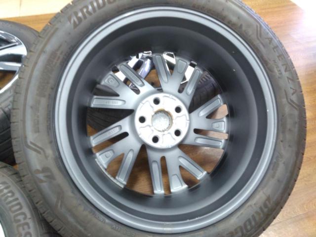 Free in-store try-on
Toyota
Corolla Cross
Z grade
Previous period
Original wheel
+
BRIDGESTONE
ALENZA
H / L33
Corolla Cross, C-HR, Estima, etc.