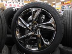 Genuine Toyota parts with new tires
Crown / 220 series
RS
Advance
Original wheel
+
PIRELLI
POWERGY Crown/220 series