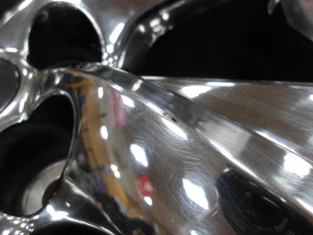 Genuine Toyota parts with new tires
Crown / 220 series
RS
Advance
Original wheel
+
PIRELLI
POWERGY Crown/220 series