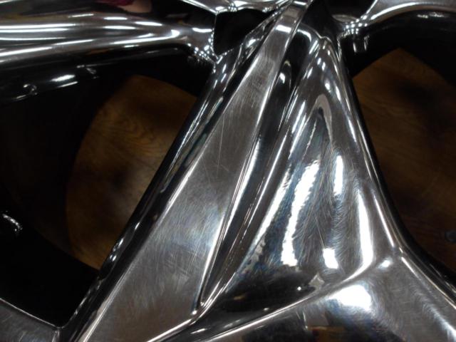 Genuine Toyota parts with new tires
Crown / 220 series
RS
Advance
Original wheel
+
PIRELLI
POWERGY Crown/220 series