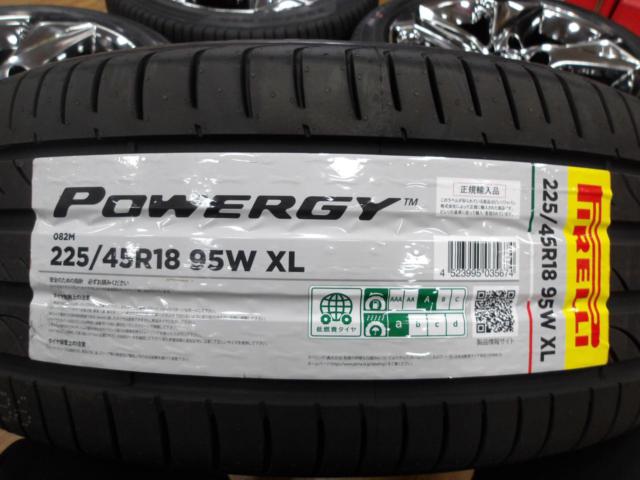 Genuine Toyota parts with new tires
Crown / 220 series
RS
Advance
Original wheel
+
PIRELLI
POWERGY Crown/220 series