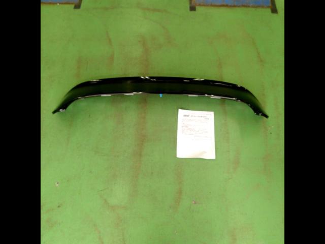 Crosstrek/GU series STi
Roof spoiler