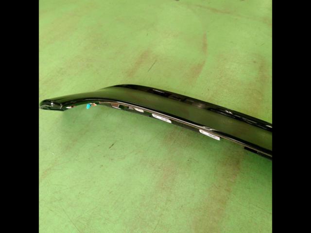 Crosstrek/GU series STi
Roof spoiler