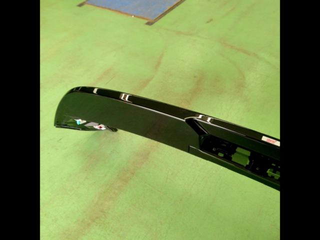 Crosstrek/GU series STi
Roof spoiler