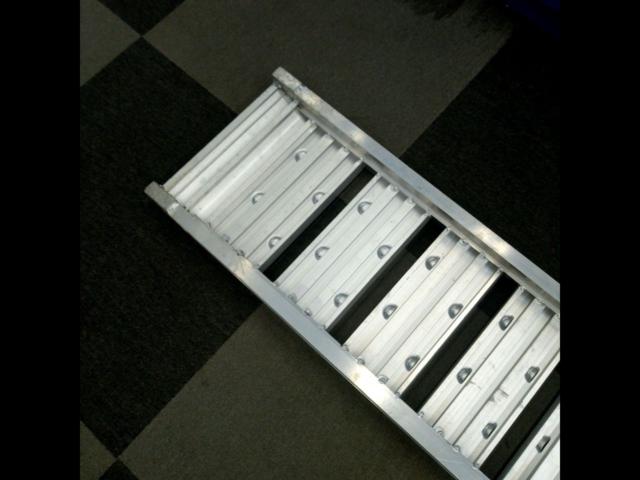 Approximately 1800x250mm
Load capacity: 200kg, Manufacturer unknown
Ladder Folding