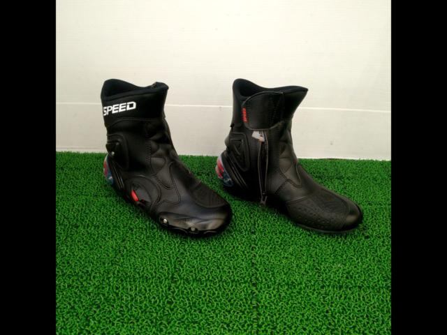 Size: 40 Riding Tribe
SPEED
BIKERS
Riding shoes
