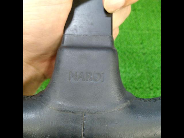 365mm NARDI
GARA3
Leather steering wheel