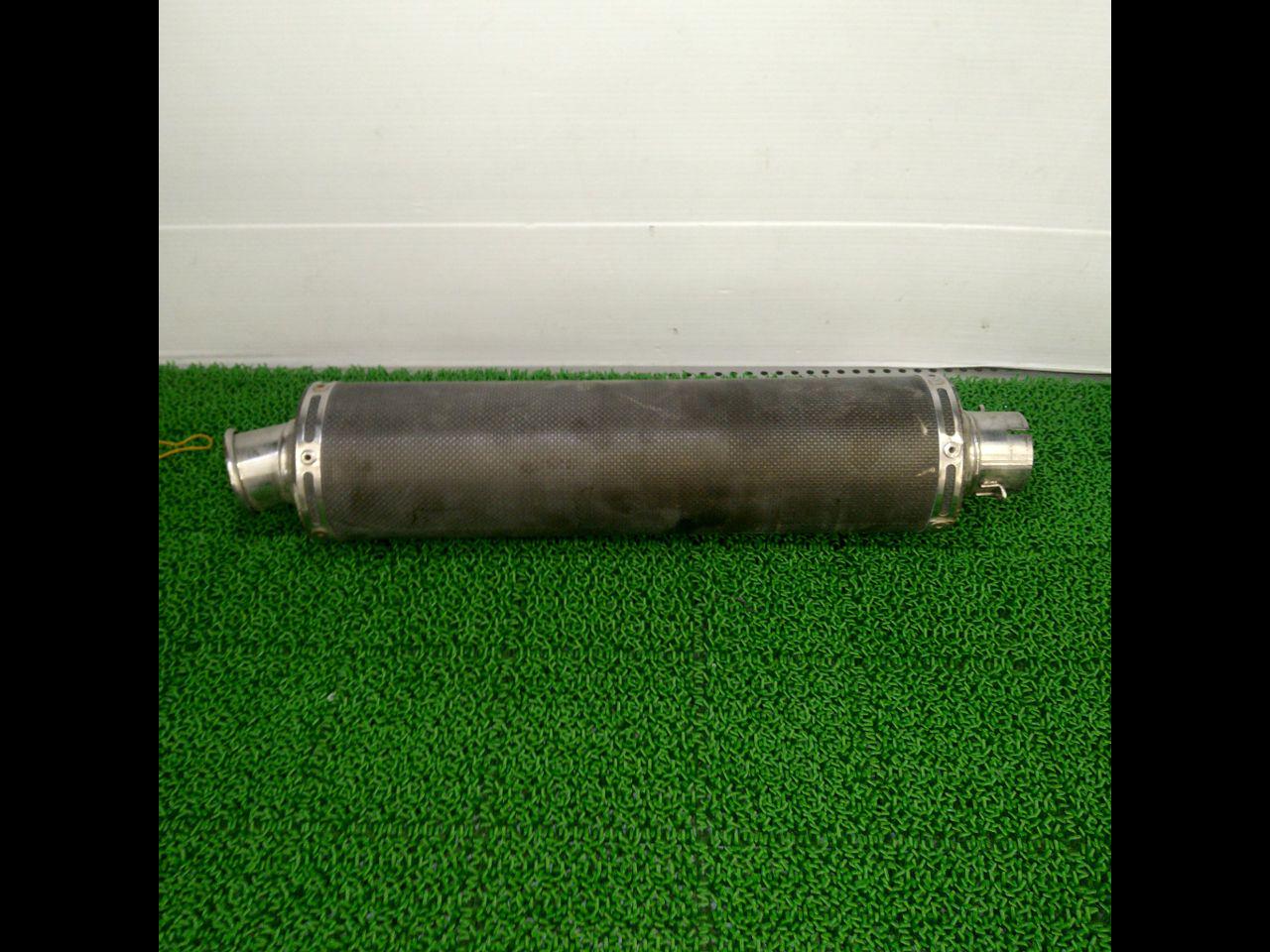 Outlet diameter: Approximately 51mm (Manufacturer unknown)
Carbon slip-on silencer