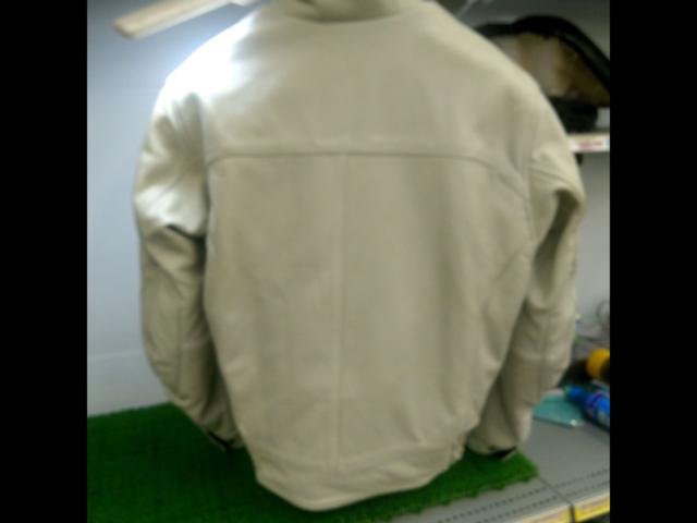 Size: M HYOD
ST-X
LEATHER
HALBRD
D3O