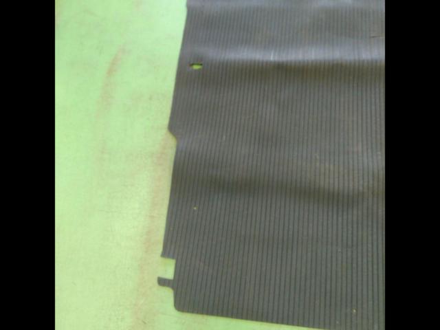 *Stored in the 2nd floor warehouse: Hijet Van/S321, manufacturer unknown.
Luggage mat
