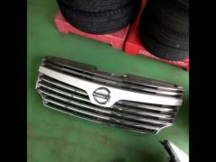 *2F warehouse storage
NISSAN genuine
Front grille
E52 Elgrand Highway Star (Early Model)