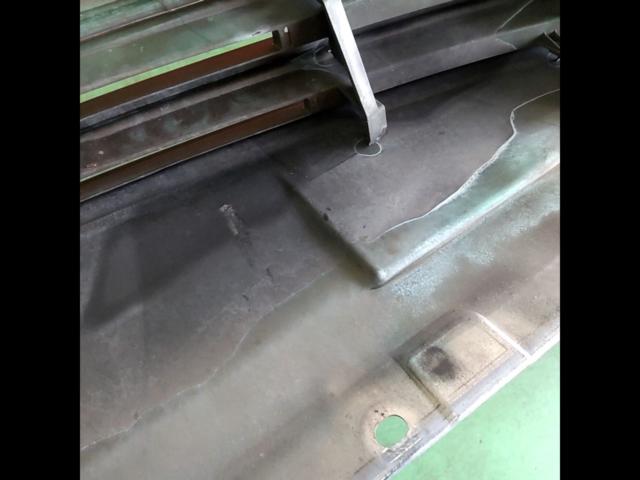 *2F warehouse storage
NISSAN genuine
Front grille
E52 Elgrand Highway Star (Early Model)