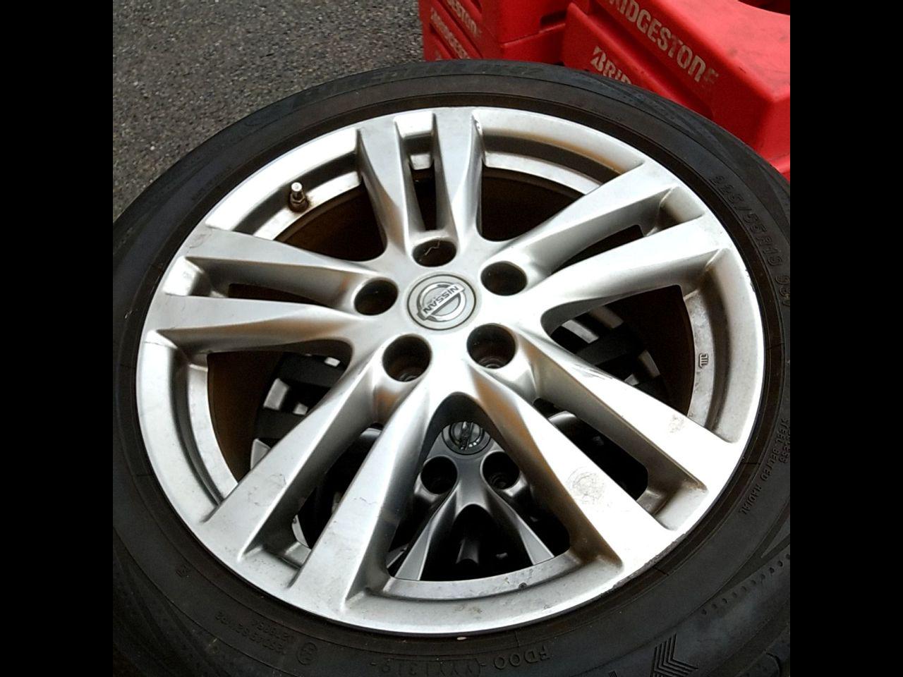 NISSAN
E52 / Elgrand
Previous period
Original wheel