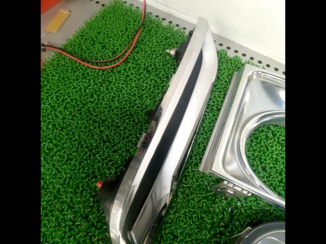 NISSAN genuine
Fog lamp
+
Fogubezeru
E52 Elgrand (Early Model)