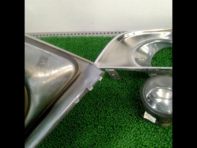 NISSAN genuine
Fog lamp
+
Fogubezeru
E52 Elgrand (Early Model)