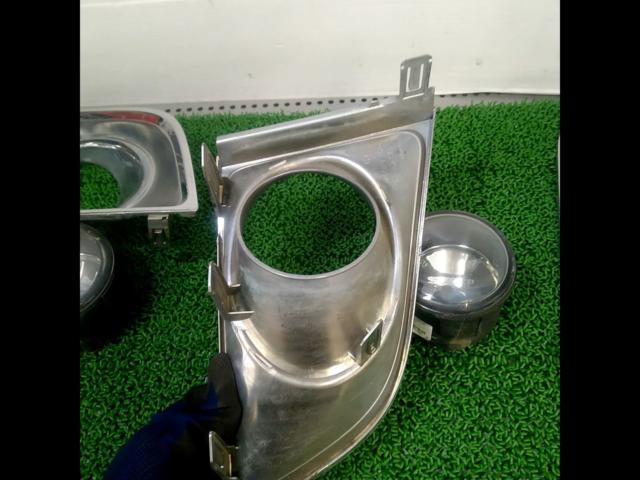 NISSAN genuine
Fog lamp
+
Fogubezeru
E52 Elgrand (Early Model)