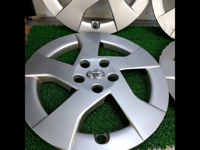 TOYOTA genuine
Wheel cap
[30 series Prius]