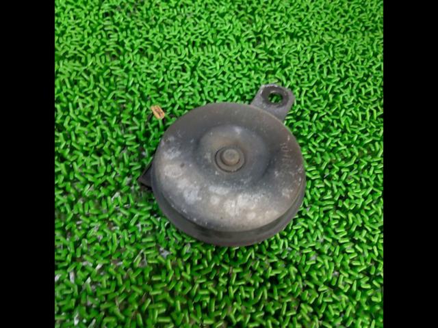 TOYOTA genuine
Horn
30 Series/Prius