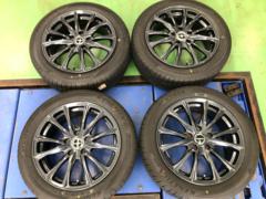 HOT
STUFF
WAREN
W05
+
KENDA
KR 203