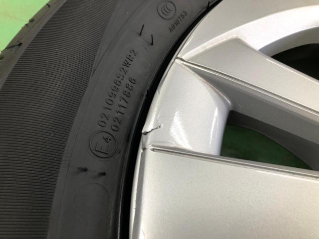 TOYOTA
50 system / Prius
Genuine
Wheel
+
KENDA
KR 203