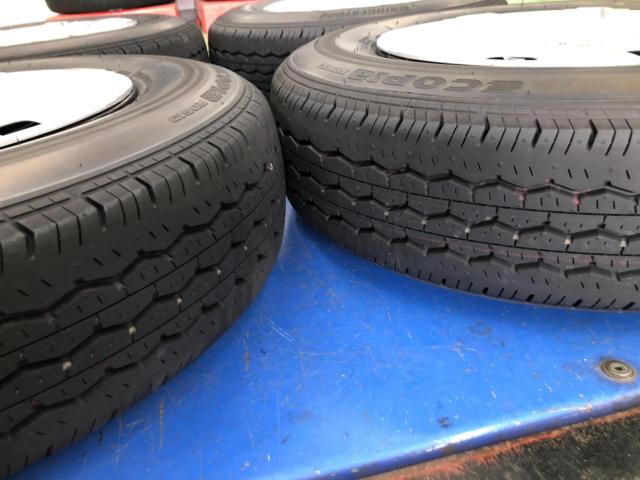 TOYOTA
Hiace 200
Genuine steel wheel
+
BRIDGESTONE
ECOPIa
RD613