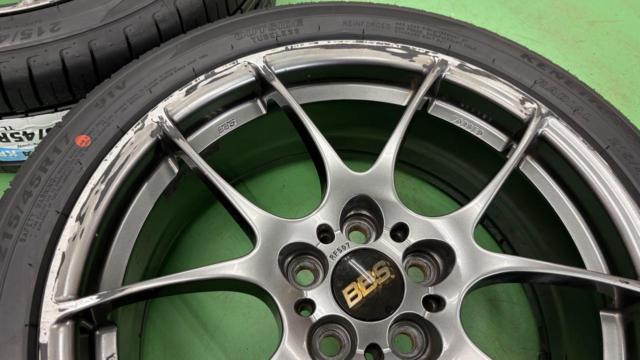 BBS (BB es)
RF507
+
KENDA (Kenda)
KENDA (Kenda)
KR 203
215 / 45R17
91V
XL
 Balance adjusted 
