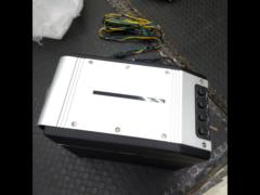 ALPINE
SWW-5000 Box-Type Powered Subwoofer
Model 2006]