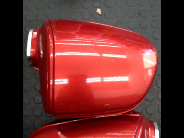 HONDA genuine
Side cover for CB400T/Hawk II