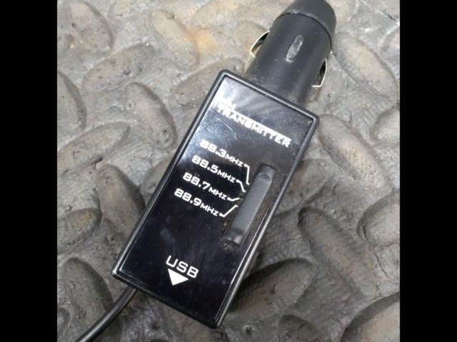 Unknown Manufacturer
FM transmitter