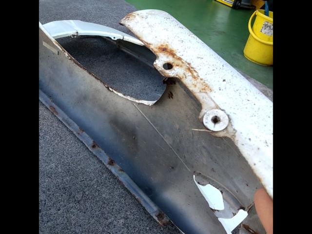 Genuine Nissan parts
S13 Silvia
Genuine front fender