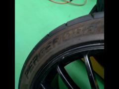 VALINO
PERGIA
08R
Four