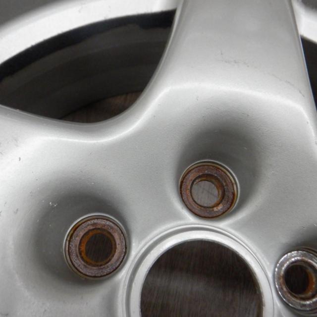 Nissan genuine
Wheel only two
Skyline R32
GTS-t / HCR32
Original wheel