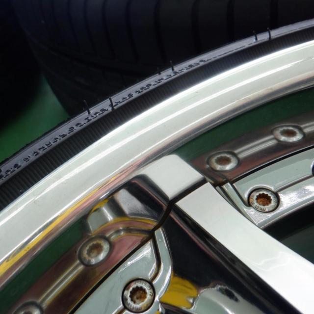 weds
kranze
Kranze
VERAE
+
WINRUN
R330 with new tires