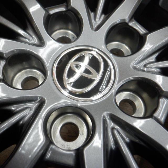 Toyota genuine
90 Series Noah Genuine Wheels
+
TOYO
PROXES
J68