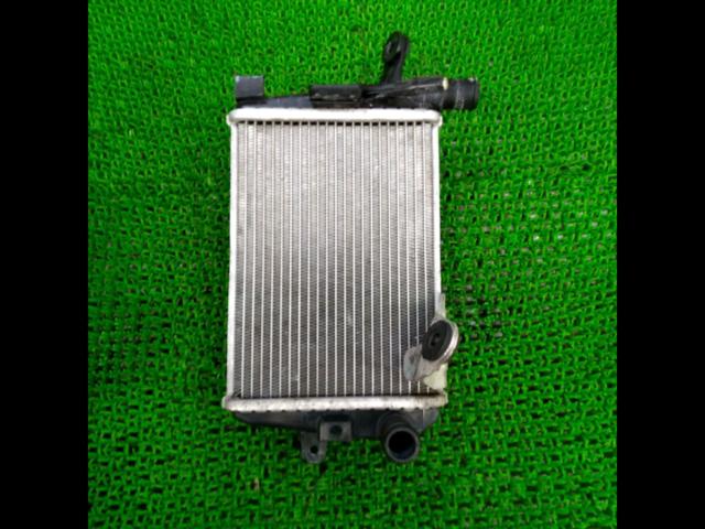 BMW genuine radiator (one side only)
R1200GS (year unknown)