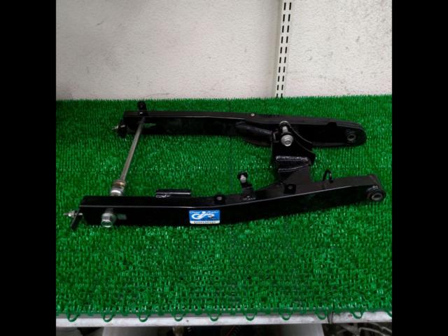 Genuine Honda swingarm
Guromu (JC61)