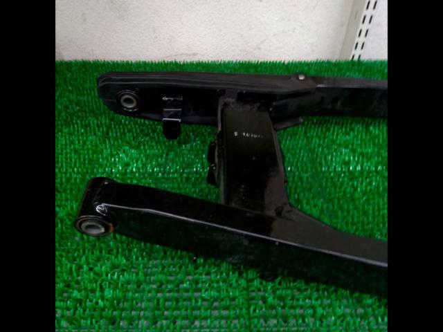 Genuine Honda swingarm
Guromu (JC61)
