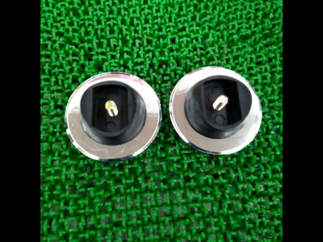 Other side reflectors
2 pieces