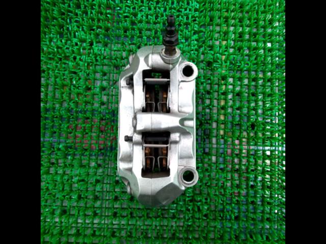 Genuine Ducati Brembo caliper set (left and right)
General-purpose 100mm pitch