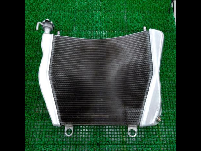 Ducati genuine round radiator
Ducati series